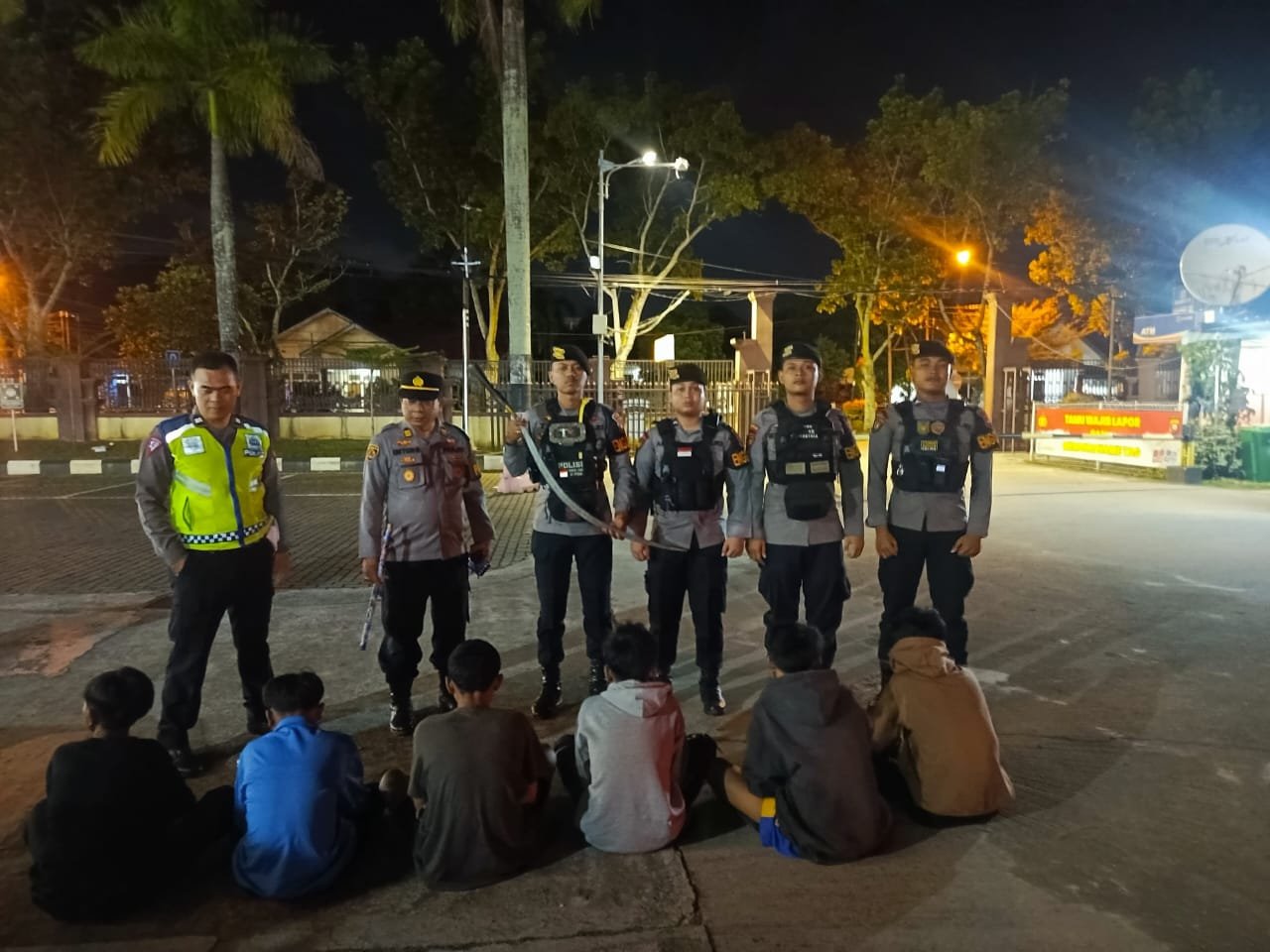 Kedapatan Bawa Celurit, Remaja di Pontianak Ditangkap Polisi