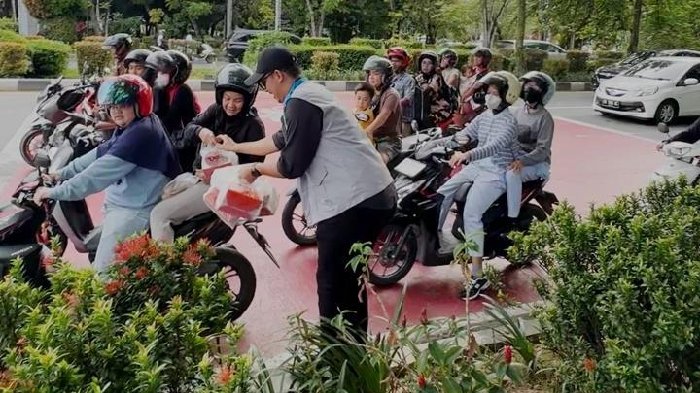 PLN Hadirkan Cahaya di Bulan Ramadan Lewat Aksi Sosial Bermakna