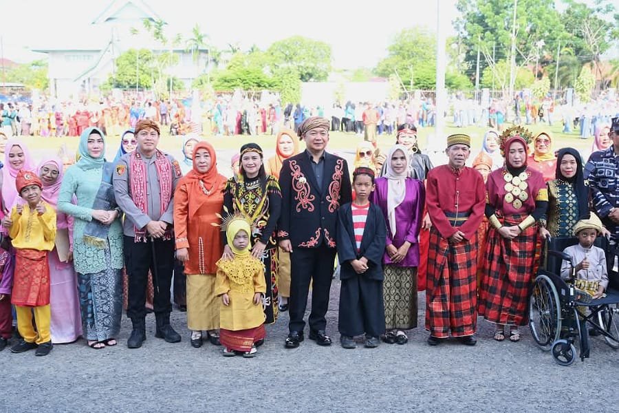 Peringati Hardiknas 2025, Bupati Alex: Pendidikan Adalah Hak Semua Warga Negara