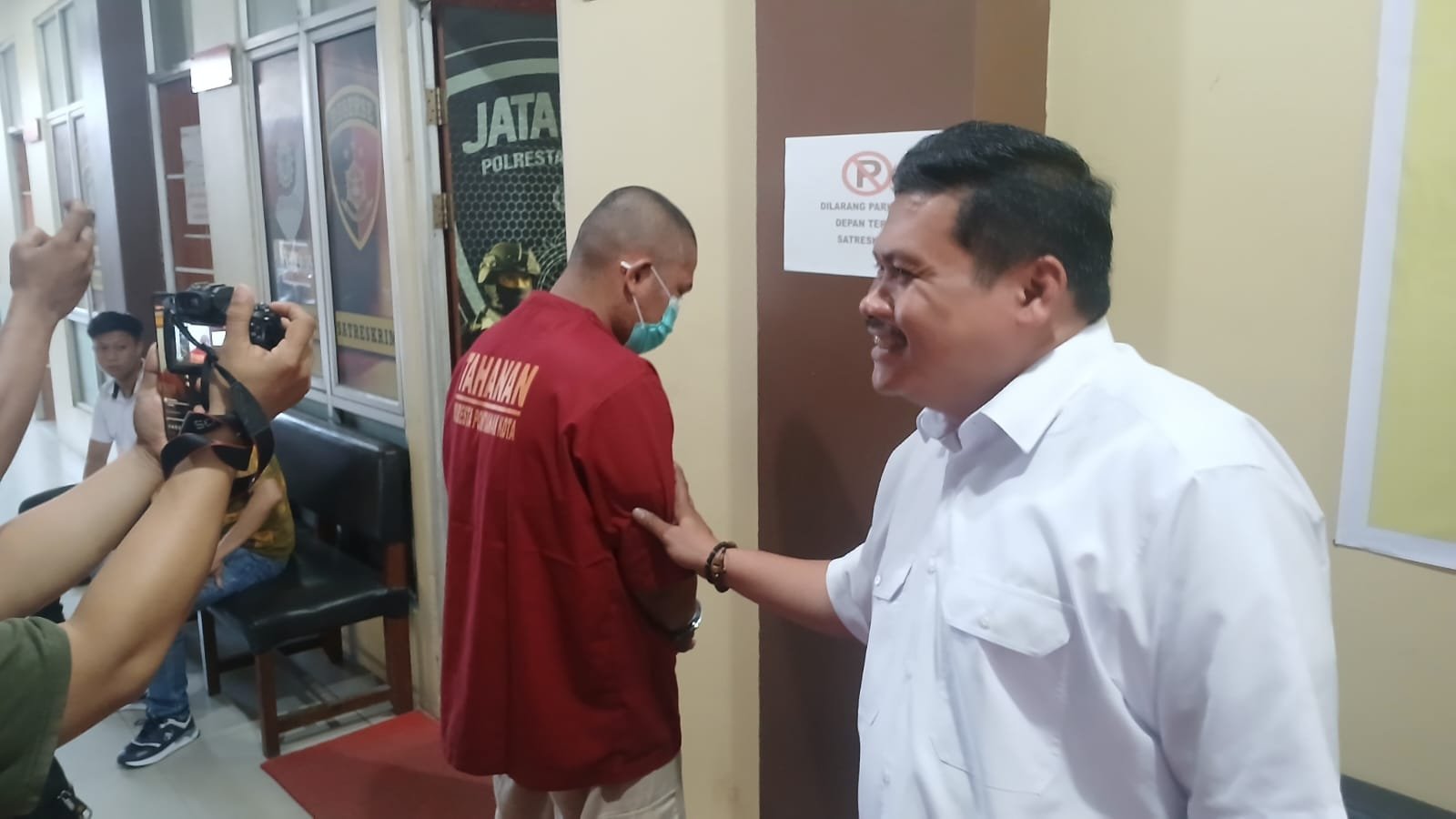 Pelaku Akui Uang Hasil Pencurian Apotek Agung Pontianak Untuk Foya-foya