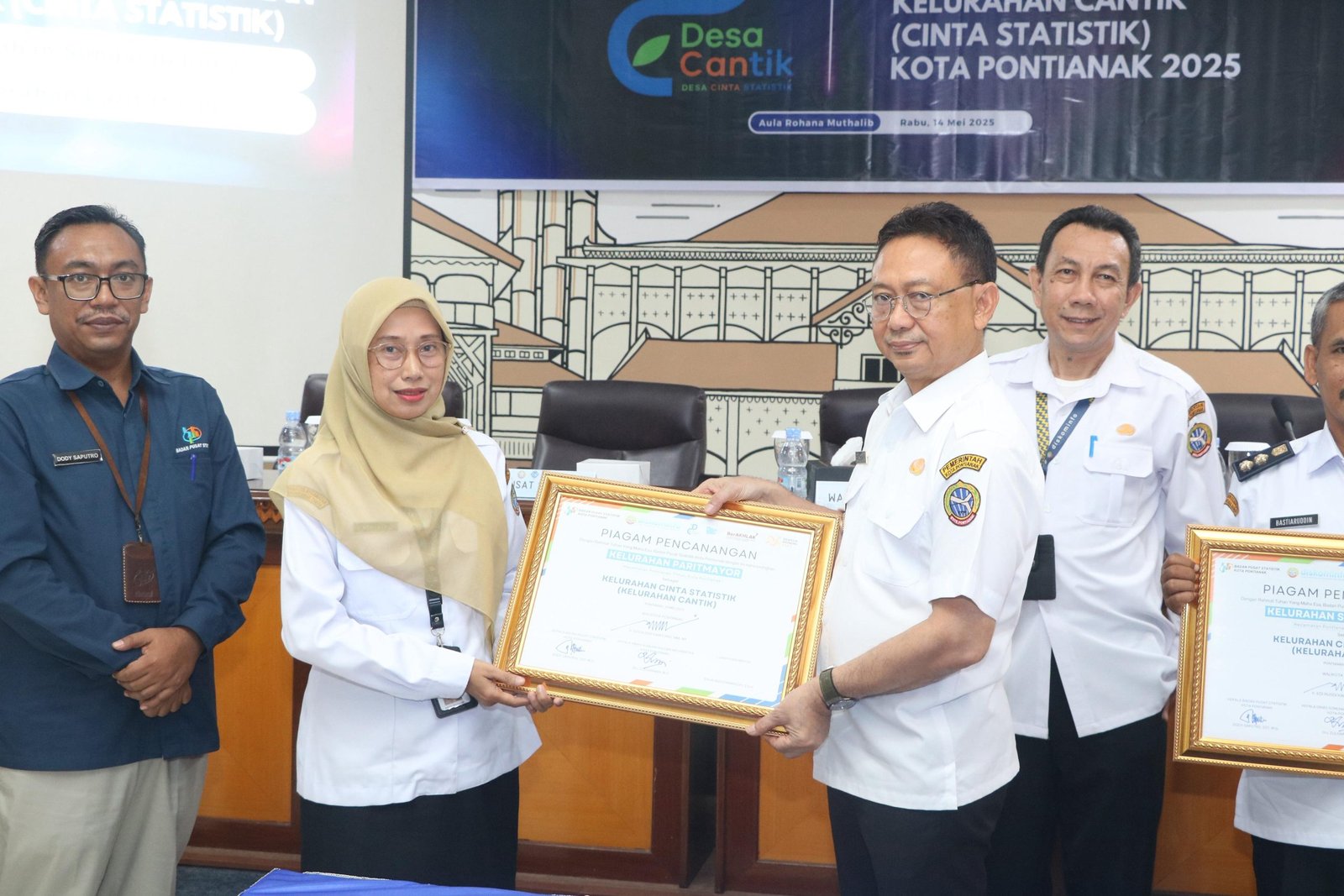 Wako Pontianak Tekankan Pentingnya Update Berkala Data Statistik