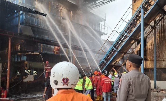 Pabrik PT Alas Kusuma di Kubu Raya Terbakar, Api Diduga dari Turbin Boiler