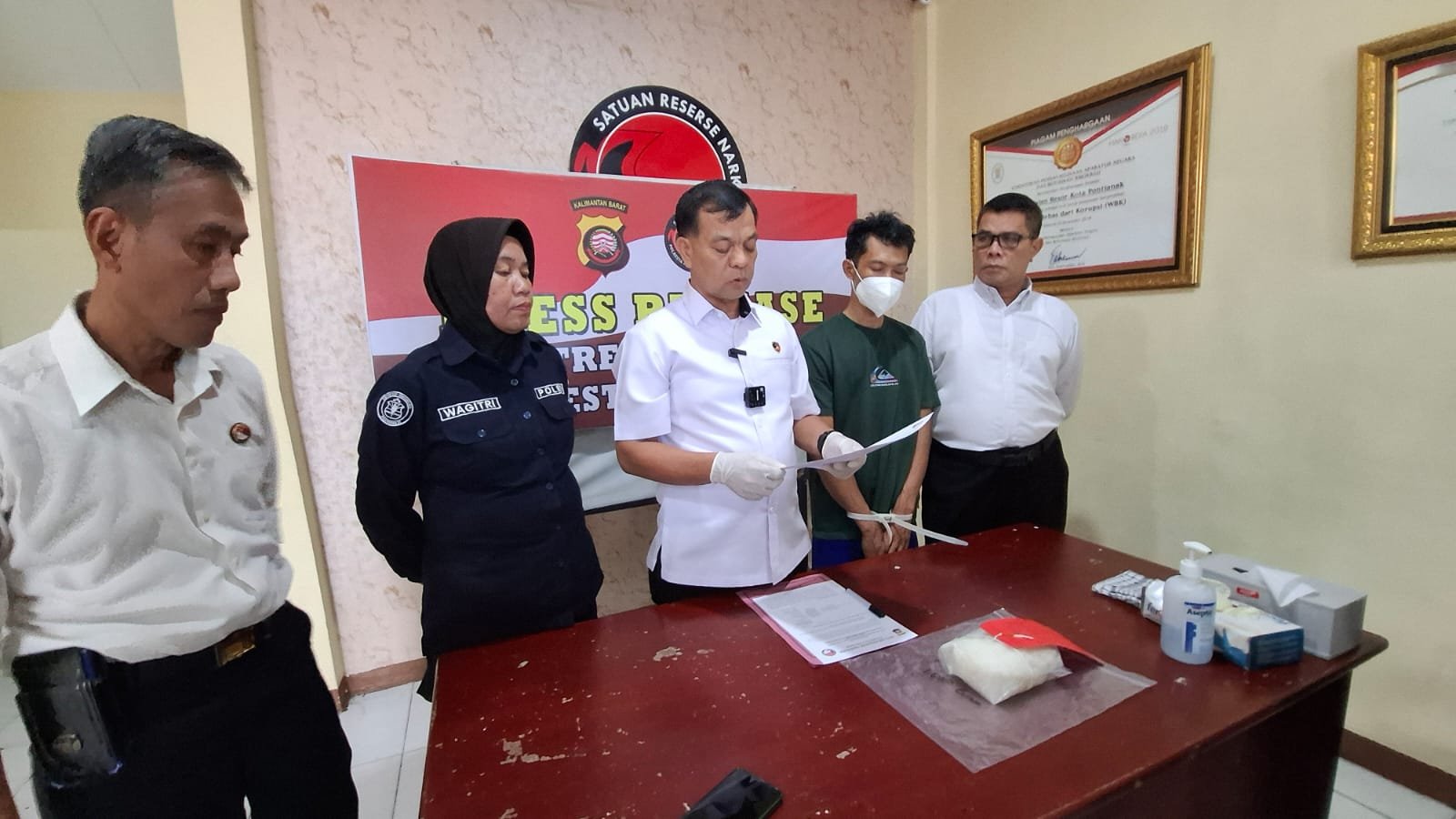 Polisi Ungkap Penyelundupan Sekilo Sabu di Gantungan Motor, 8 Ribu Jiwa Selamat