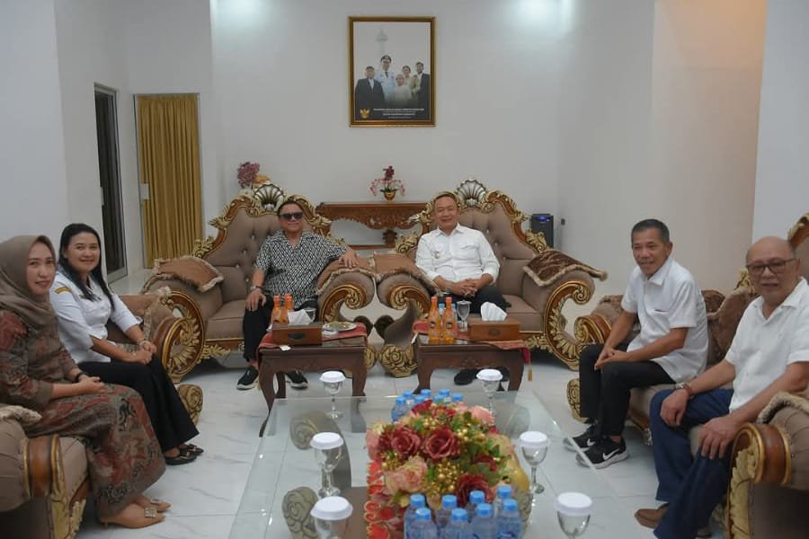 Oesman Sapta Kunjungi Ketapang