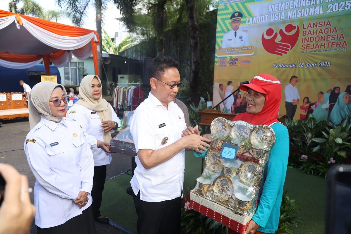 Momentum HLUN 2025, Wali Kota Pontianak Ingatkan Lansia Sebagai Aset Bukan Beban