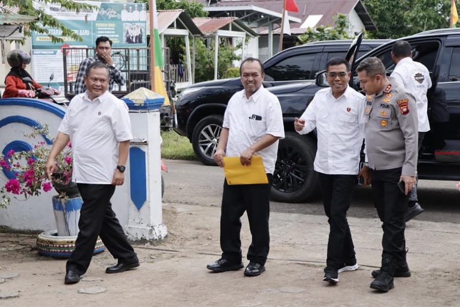 Tim Penilai Bebas Narkoba Mabes Polri Kunjungi Kelurahan Sukaharja Ketapang