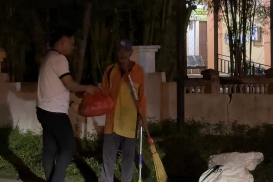 AJK Kembali Salurkan Bantuan Ratusan Paket Sembako