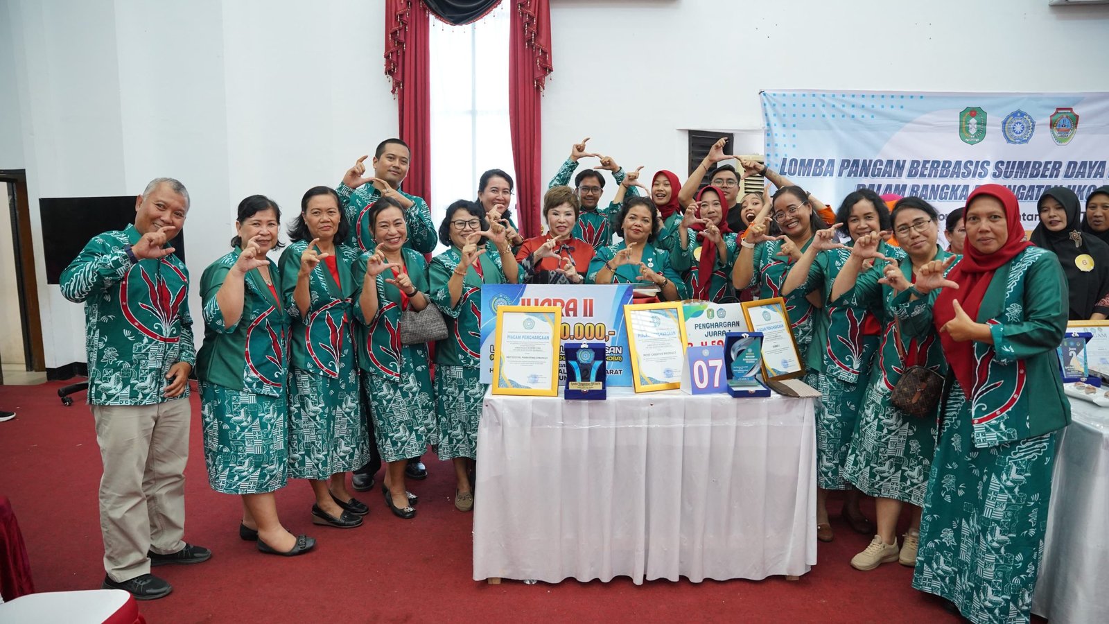 Kabupaten Sanggau Raih Juara Umum III di Ajang HKG PKK Tingkat Provinsi Kalbar