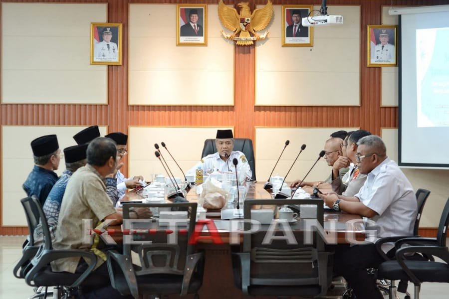 Maryadi Asmui Pimpin Rakor Kepulangan Jemaah Haji Ketapang