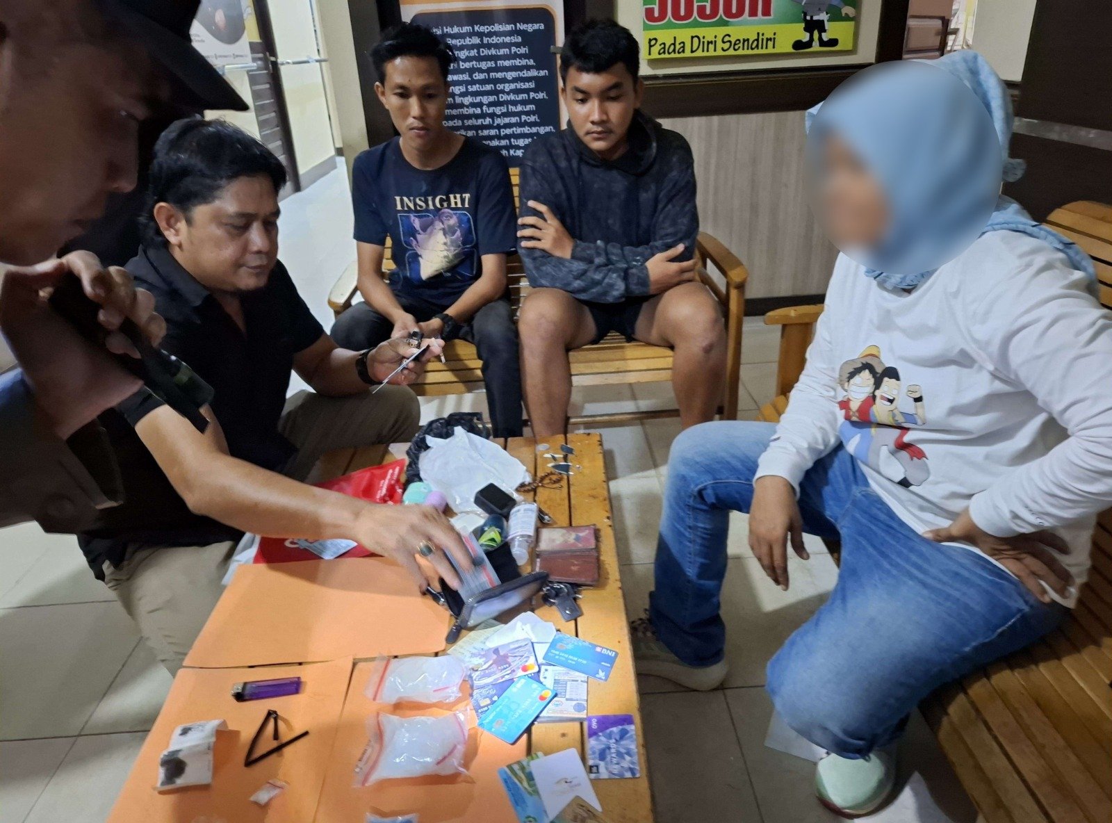 Polsek Tayan Hilir Gagalkan Aksi Kurir Narkoba, Barang Bukti Sabu dan Inex Berlogo Firaun Diamankan