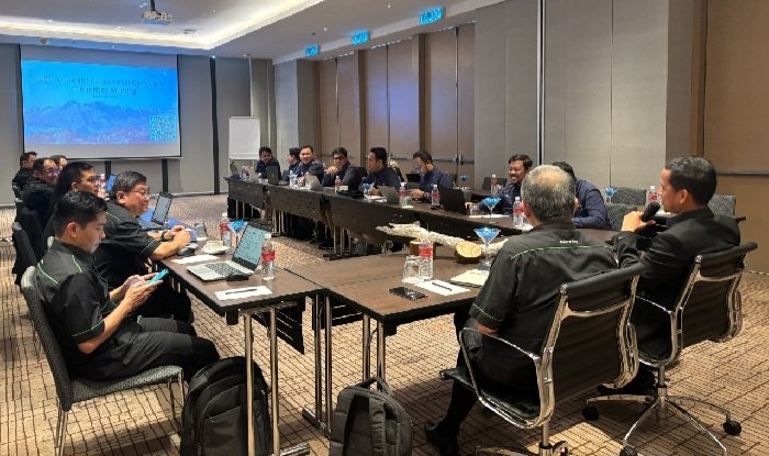 Dalam Semangat Kemerdekaan, PLN Perkuat Kolaborasi Lintas Negara pada 28th SEB-PLN Operation Committee Meeting untuk Keandalan Sistem Kelistrikan Kalimantan