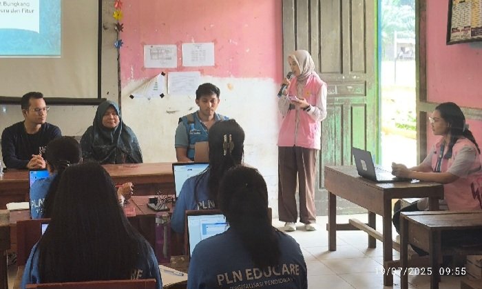 PLN EDUCARE: Wujudkan Akses Belajar Digital Inklusif di Kalimantan Barat