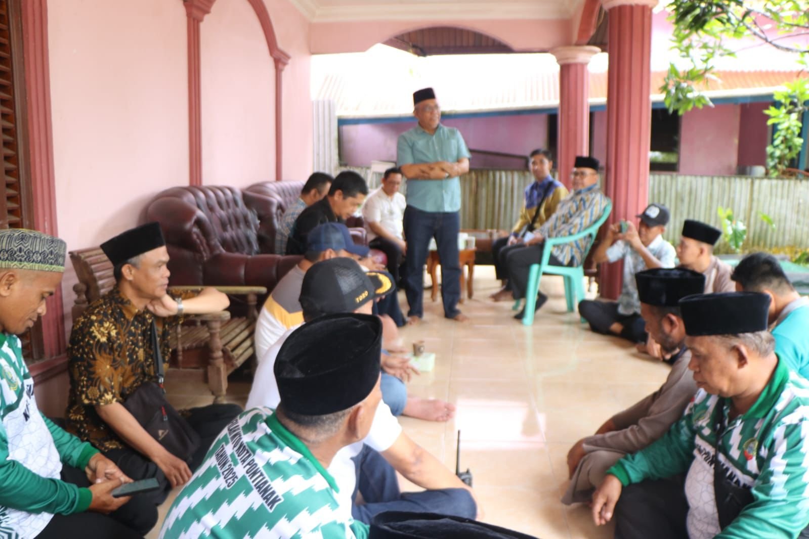 Tinjau Penginapan Kafilah Pontianak di Putussibau, Amirullah Pastikan Kesiapan Peserta MTQ Kalbar