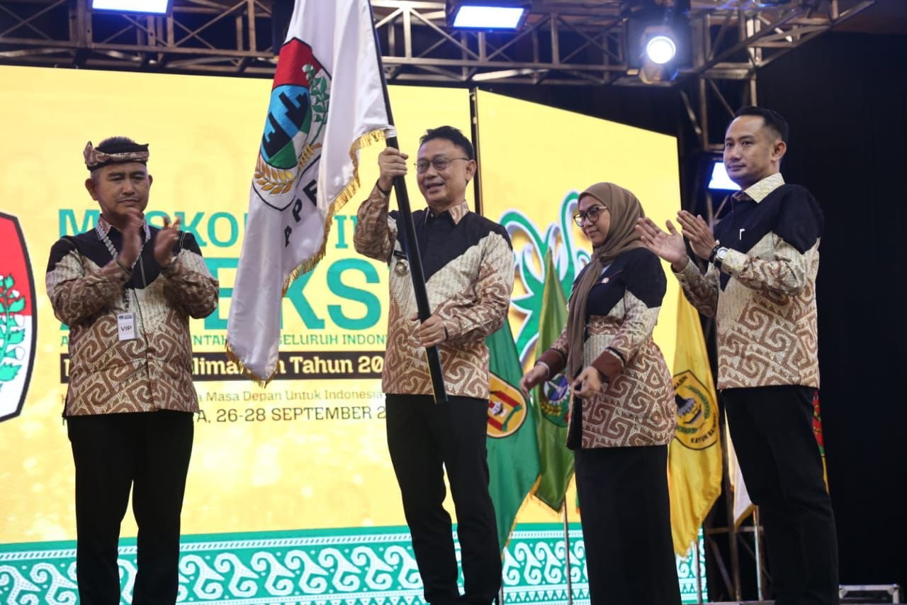 Wako Edi Nahkodai Komwil V Apeksi Regional Kalimantan 2025 - 2028