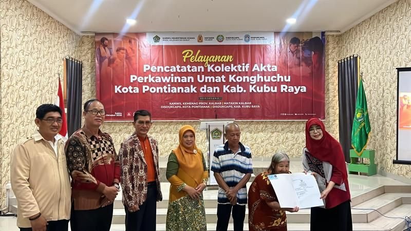 Disdukcapil Pontianak dan Kubu Raya Fasilitasi Pencatatan Perkawinan Umat Khonghucu