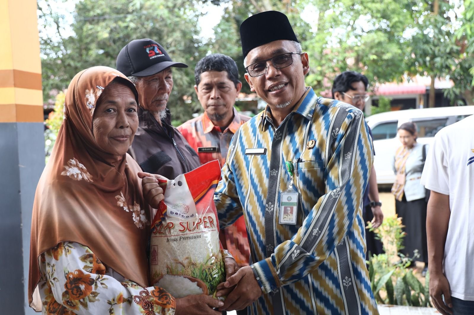 Hari Jadi ke-254, Pemkot Pontianak Salurkan 10.752 Paket Sembako Murah