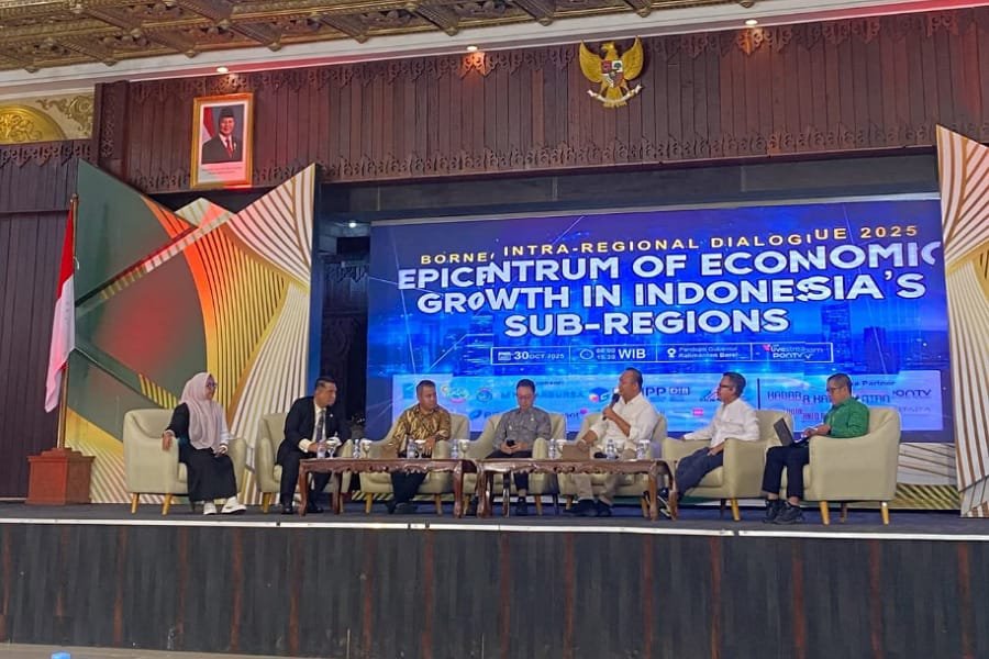 Jadi Pembicara di Borneo Intra-Regional, Bupati Ketapang Paparkan Pengembangan Konsep Wisata Alam