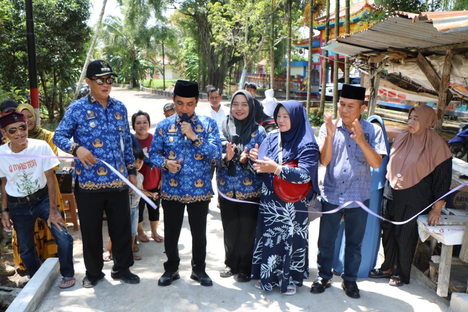 Wawako Bahasan Resmikan Jembatan Baru di Gang Teluk Sahang Pontianak Utara