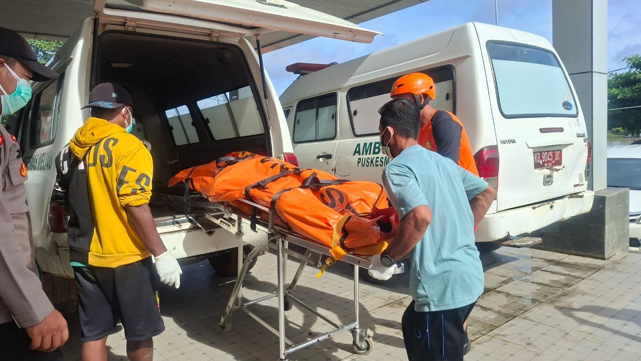 Tim SAR Gabungan Evakuasi Dua Warga Sanggau yang Hilang di Sungai Kapuas