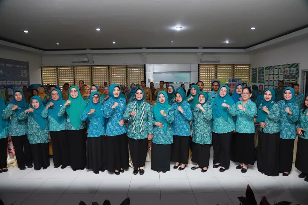 PKK Kalbar Monev ke PKK Pontianak, Percepat Sinkronisasi Program Kerja