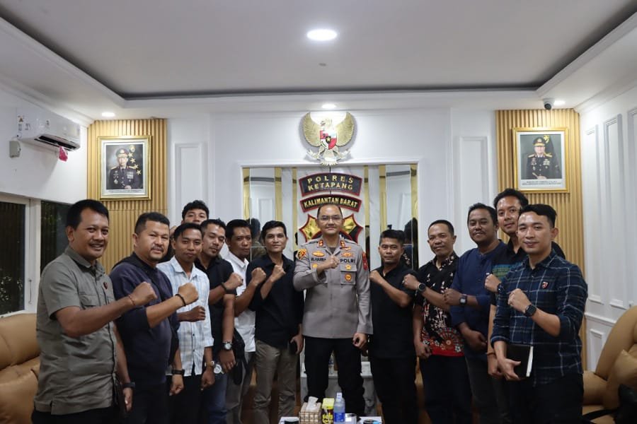 Kapolres Ketapang Dukung Penuh Rangkaian Kegiatan HUT AJK