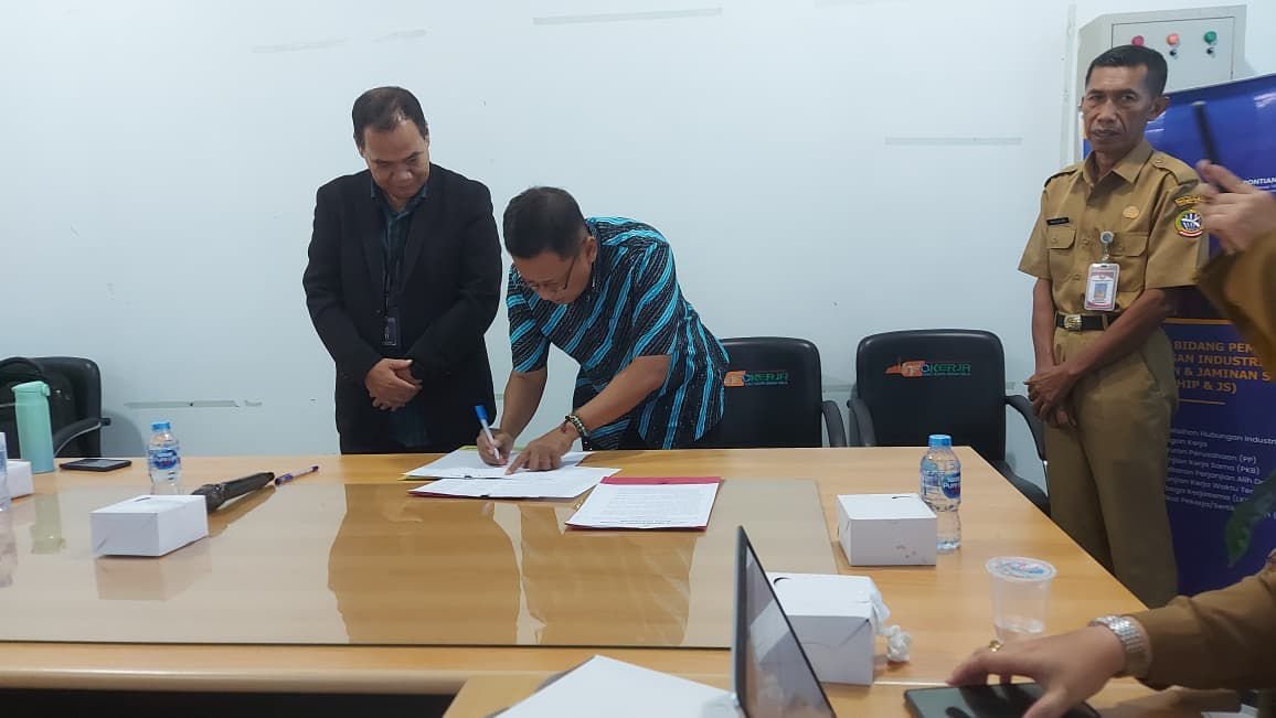 Dewan Pengupahan Sepakati UMK Pontianak Naik Jadi Rp 3.205.220 Tahun Depan