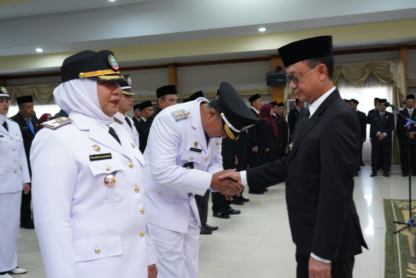 Jelang Tutup Tahun, Edi Kamtono Lantik 59 Pejabat Administrator dan Pengawas