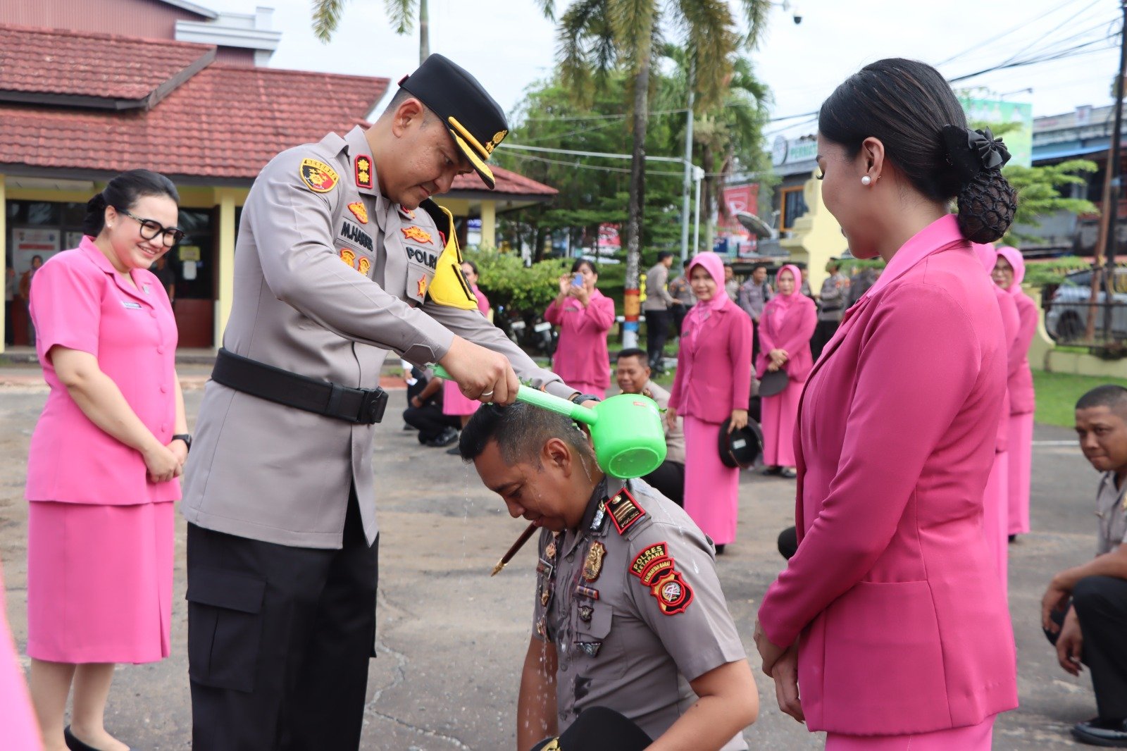 66 Personel Polres Ketapang Terima Kenaikan Pangkat Periode 1 Januari 2026