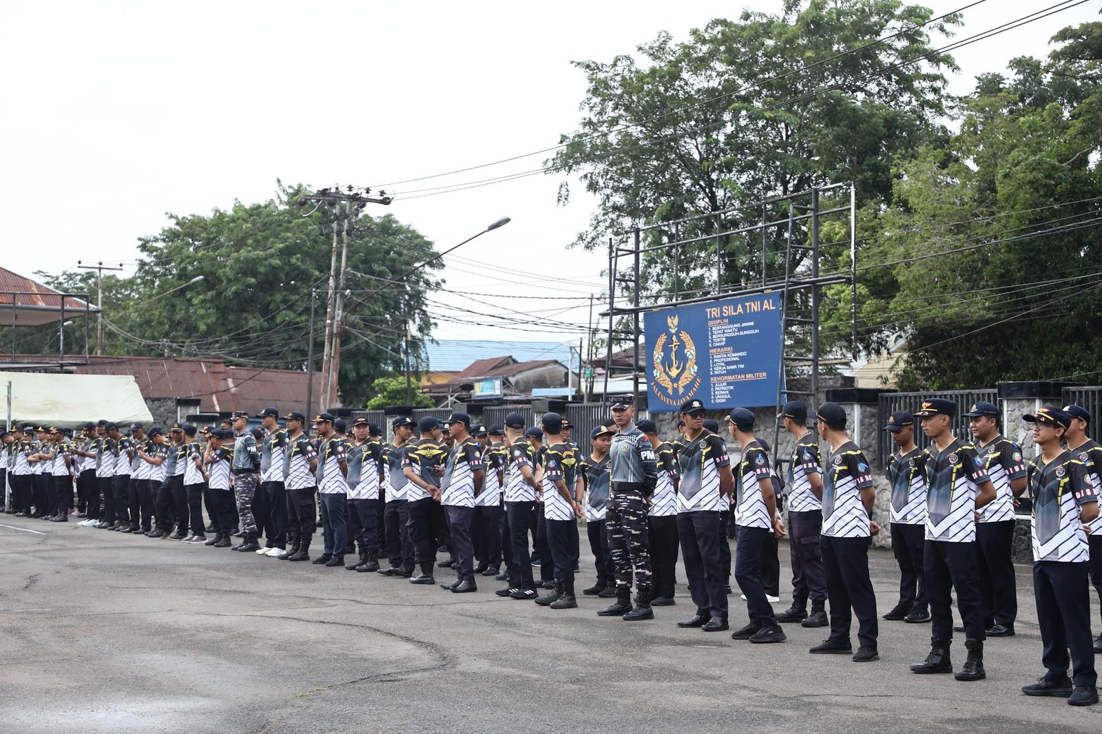 Puluhan Pengemudi Angkutan Umum Dapat Diklat Gratis dari Dishub Pontianak