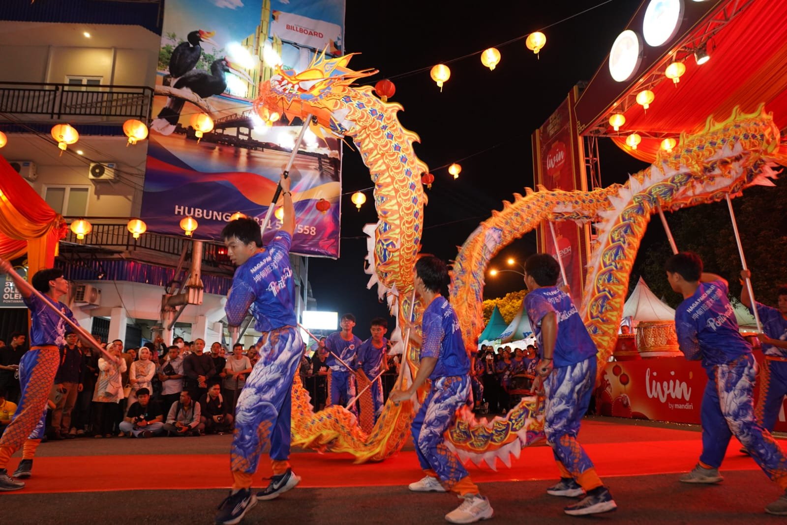Puluhan Stan Kuliner dan Produk Warnai Festival Cap Go Meh di Pontianak
