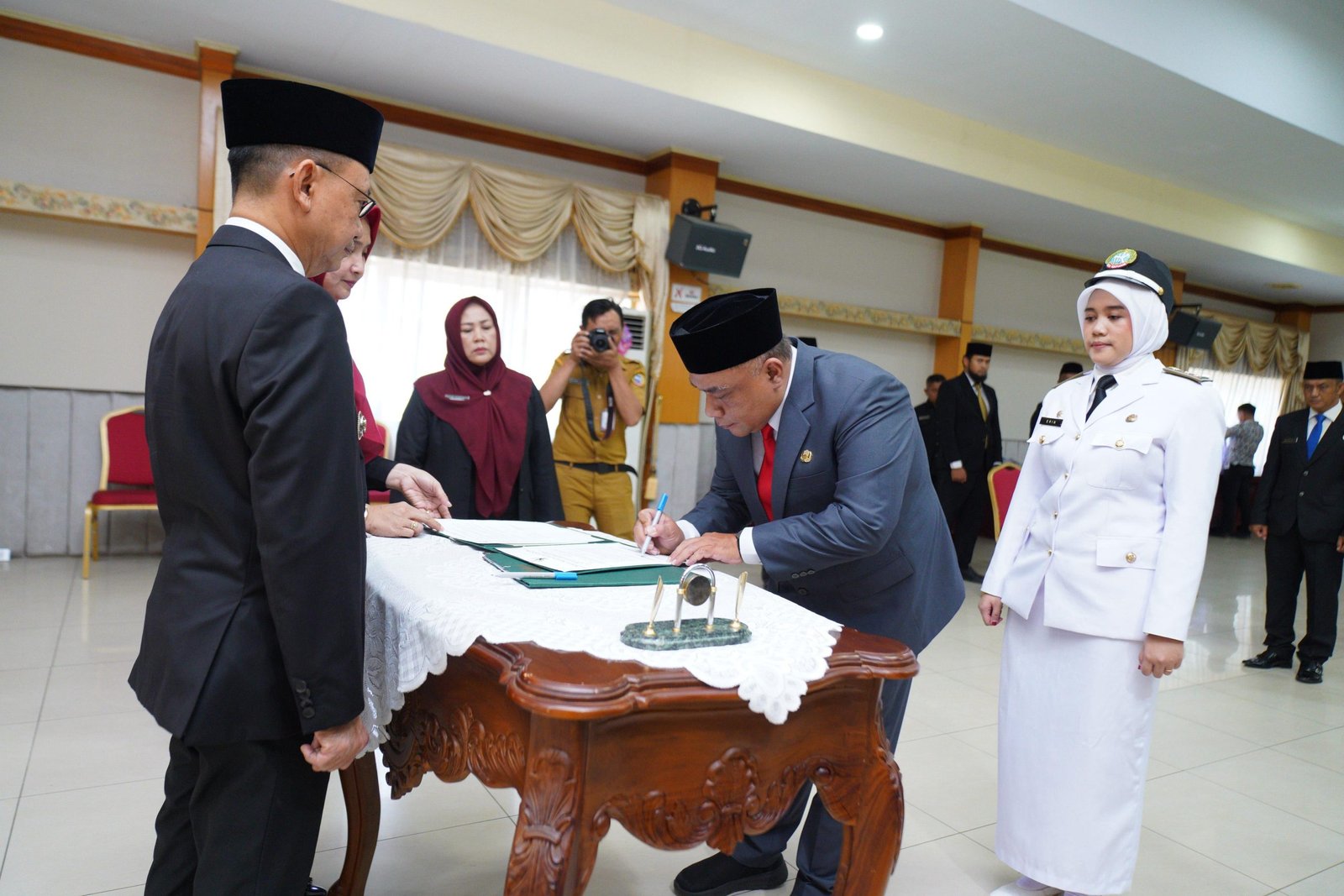 Wali Kota Pontianak Lantik 29 Pejabat Eselon 3 dan 4