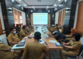 Keterangan foto: Rapat persiapan kepanitiaan Musabaqah Tilawatil Quran (MTQ) ke XXIX tingkat Provinsi Kalimantan Barat, di Ruang Rapat Asisten Sekretariat Daerah Kabupaten Sintang, Senin (30/08/2021).
