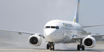 Pesawat Boeing 737-800