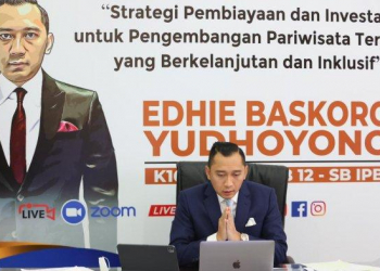 Edhie Baskoro Yudhoyono alias Ibas secara resmi meraih gelar Doktor Manajemen Bisnis (DMB) di Institut Pertanian Bogor (IPB), Rabu (25/08/2021).