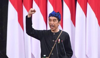 Presiden Joko Widodo menyampaikan Pidato Kenegaraan dalam Sidang Tahunan MPR RI, dan Sidang Bersama DPR RI-DPD RI, Senin (16/8/2021).
