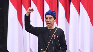 Presiden Joko Widodo menyampaikan Pidato Kenegaraan dalam Sidang Tahunan MPR RI, dan Sidang Bersama DPR RI-DPD RI, Senin (16/8/2021).