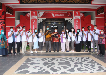 Wabup Sanggau Terima 12 Dokter Program Internsip Dokter Indonesia Angkatan Ill Tahun 2021