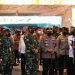 Panglima TNI, Marsekal Hadi Tjahjanto dan Kapolri, Jenderal Listyo Sigit Prabowo meninjau langsung Serbuan Vaksinasi di wilayah Kalimantan Barat yang digelar di dua titik, yaitu Ayani Mega Mall dan SMAN 1 Pontianak, Rabu (08/09/2021). (Istimewa)