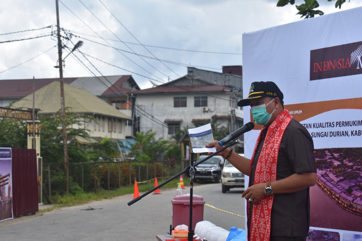 Ketua Komisi V DPR RI, Lasarus