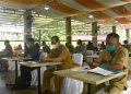 Training of Trainer Penyusunan Peraturan Desa Tentang Perencanaan dan Pengelolaan Areal Berhutan di Area Penggunaan Lain di Kabupaten Sintang, Senin (13/09/2021),