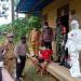 PD saat hendak diantar sejumlah petugas ke RSJ Provinsi Kalbar, Senin (30/08/2021). (Istimewa)