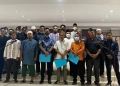 Keterangan foto: Aliansi Umat Islam Kabupaten Sintang bersama Ketua DPRD dan pimpinan, lintas etnis, tokoh agama serta Mahasiswa Islam melakukan pernyataan sikap terhadap peristiwa yang terjadi di Desa Harapan Jaya Kecamatan Tempunak (Humas Polres Sintang/Istimewa)