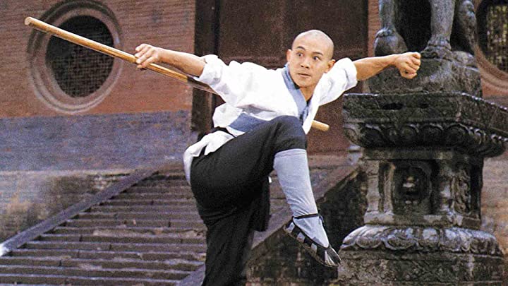 Jet Li saat berperan di salah satu filmnya. (Istimewa)