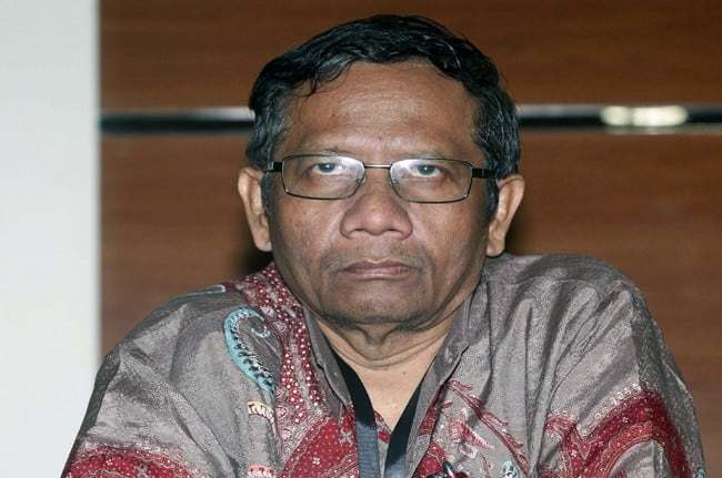 Menteri Koordinator Bidang Politik, Hukum, dan Keamanan (Menko Polhukam) RI, Mahfud MD