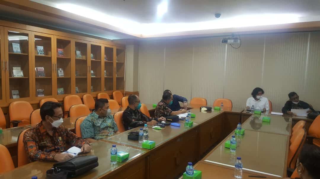 Komisi I DPRD Sanggau menemui Ditjen Guru dan Tenaga Pendidikan, Kementerian Pendidikan di Jakarta, Kamis (24/3/2022). Foto: Ist