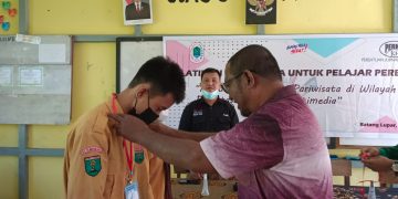 PERNIS Beri Pelatihan Multimedia untuk Pelajar Perbatasan