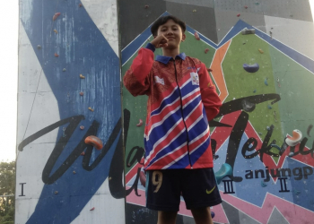 Bregita Hedita atlet panjat tebing asal Kapuas Hulu ini meraih medali emas untuk kategori Lead perorangan putri