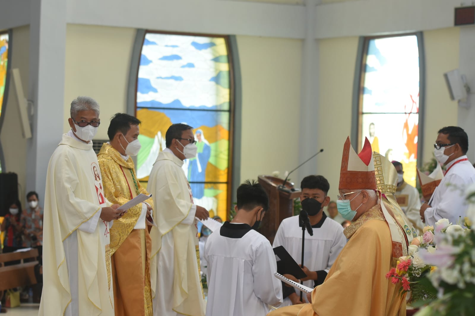 Foto---Prosesi pentahbisan Mgr. Valentinus Saeng CP, sebagai Uskup Sanggau, Jumat (11/11/2022)--ist