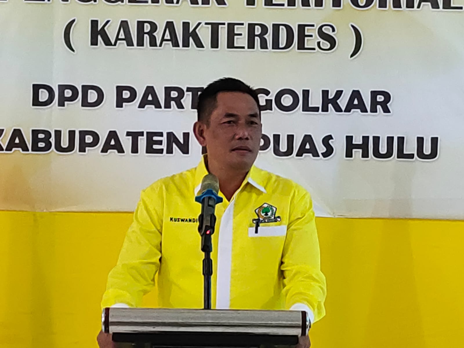 Kuswandi Ketua DPD Golkar Kabupaten Kapuas Hulu