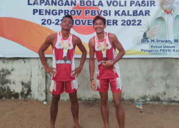 Voli Pasir Kapuas Hulu yang menyumbangkan medali Perunggu